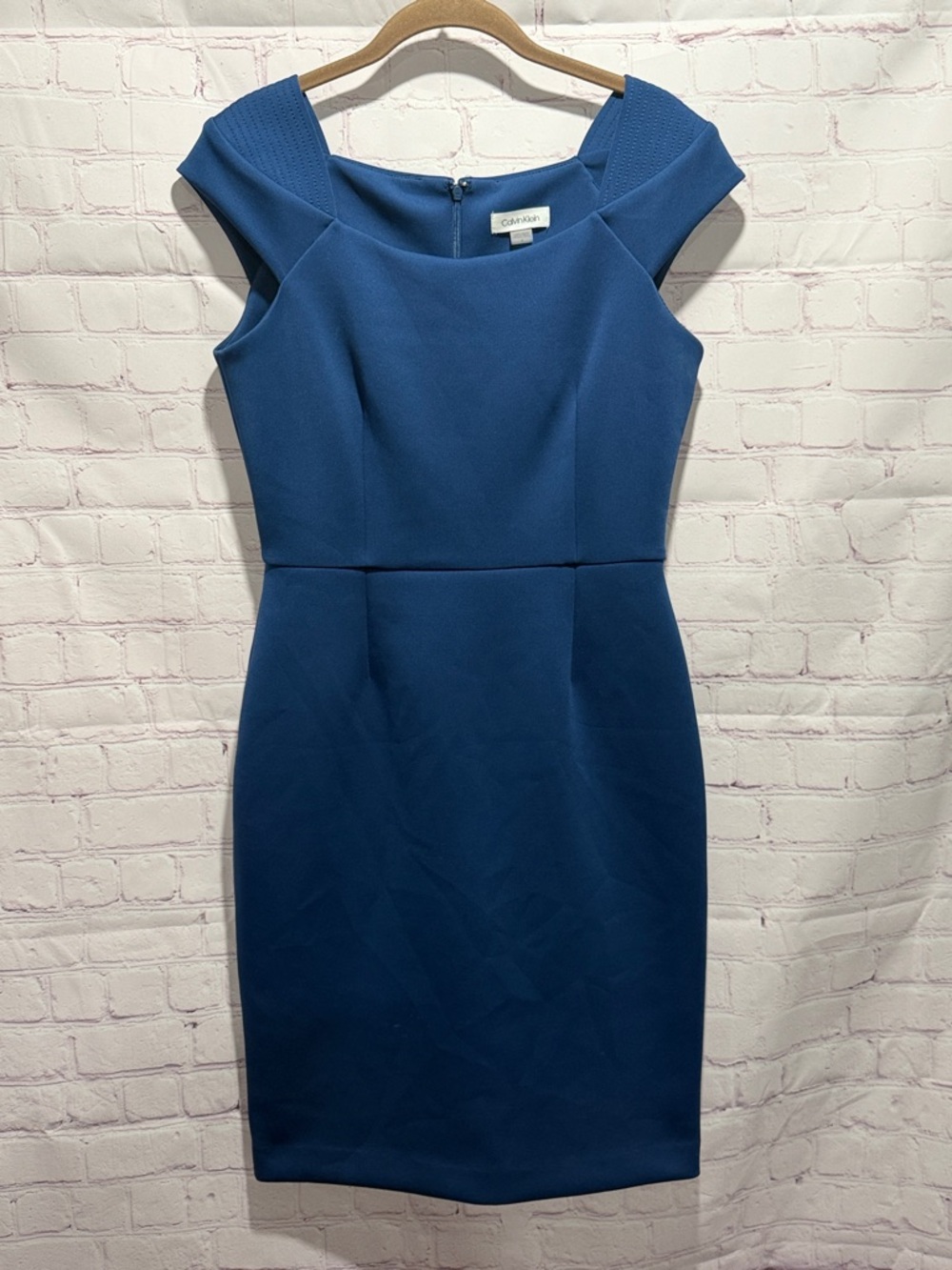 Calvin Klein Royal Blue Cap-Sleeve Sheath Formal Dress Woman’s Size 8